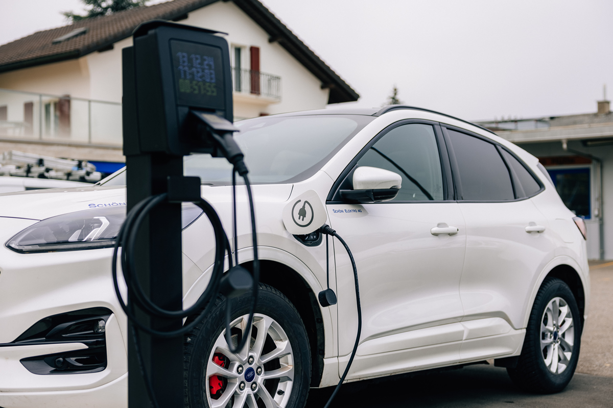 Dienstleistungen E-Auto Ladestationen